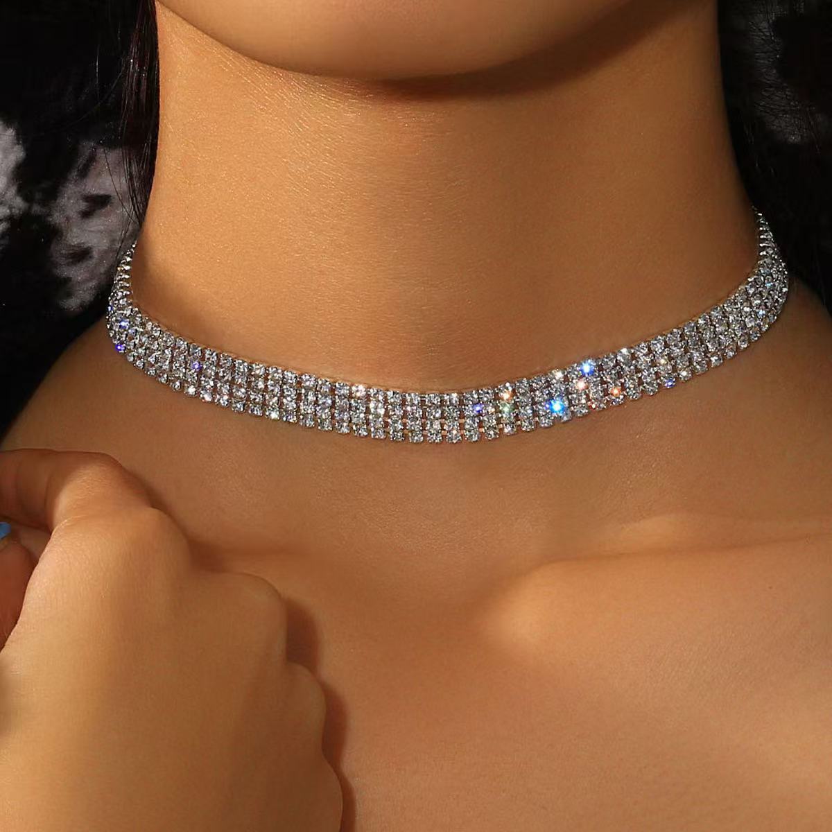 And Crystal Collar Chain – product view 1