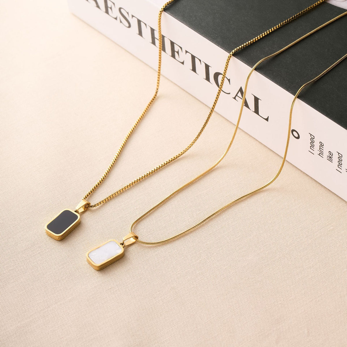 Double-sided Square Titanium Steel Necklace – product view 1