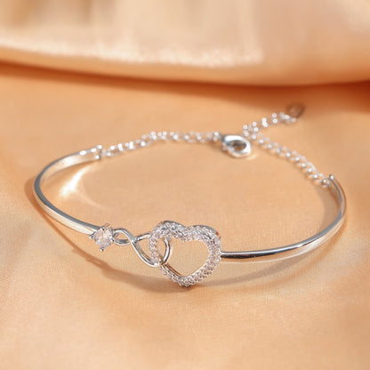 Classic Metal Bracelet – product view 9