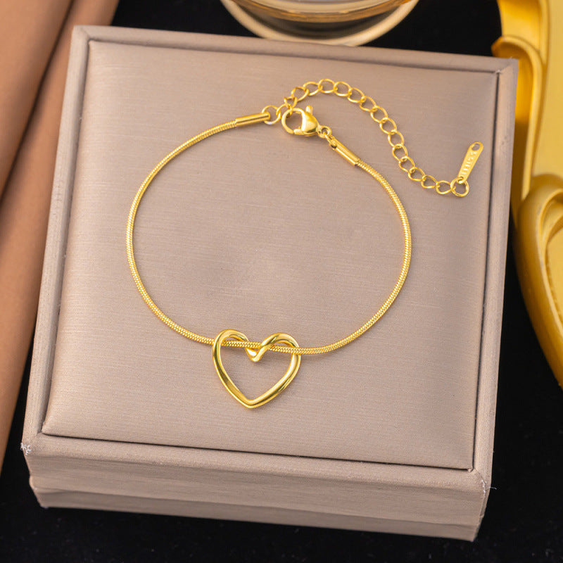 Hollow Heart Titanium Steel Necklace – product view 8