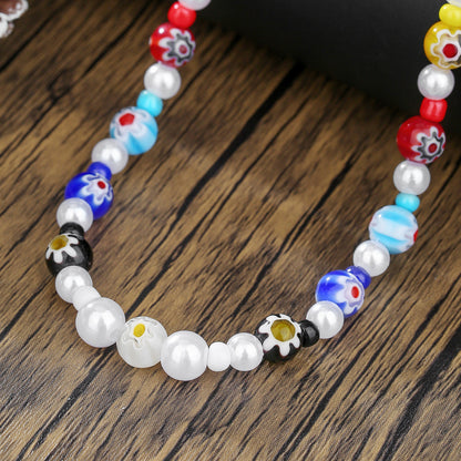 Geometric Glass Bead Necklace – product view 5