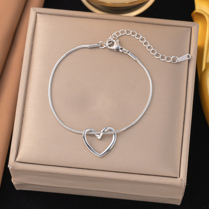 Hollow Heart Titanium Steel Necklace – product view 9