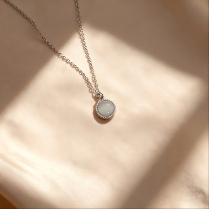 Round Cat Eye Necklace – product view 7