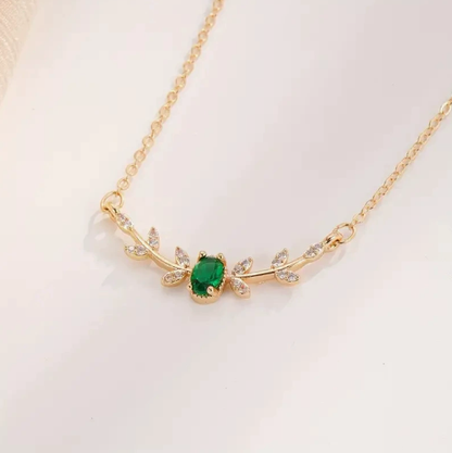 Geometric Molecule Pendant Necklace – product view 2