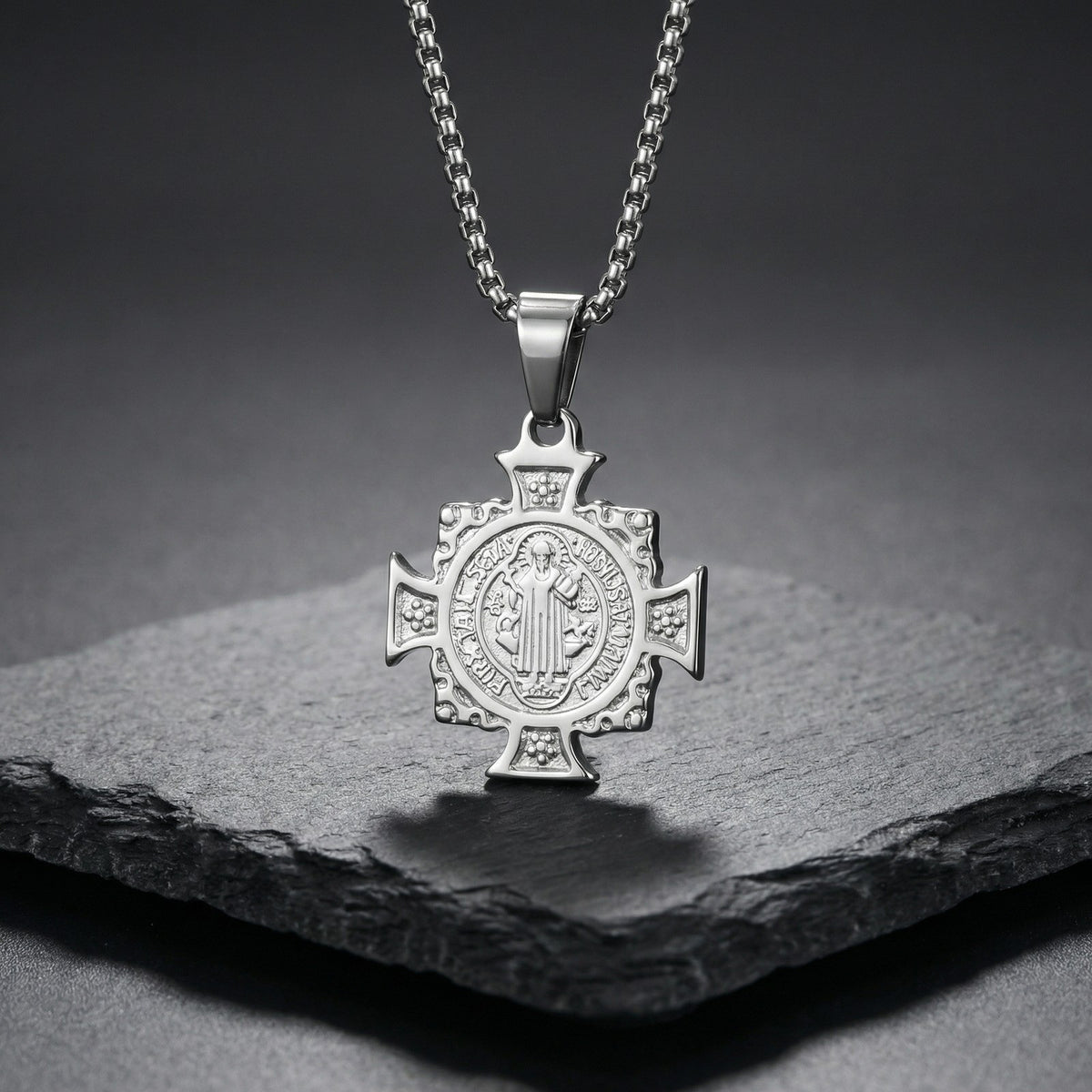 Cross Pendant Necklace – product view 1
