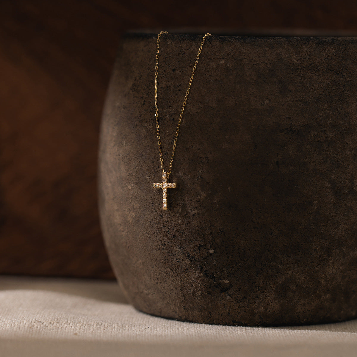 Gold-tone Cross Necklace Women's Collarbone Chain – product view 5