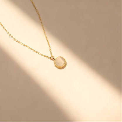 Round Cat Eye Necklace – product view 6
