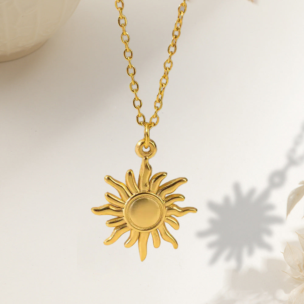 Adjustable Sunflower Pendant Titanium Steel Necklace – product view 3