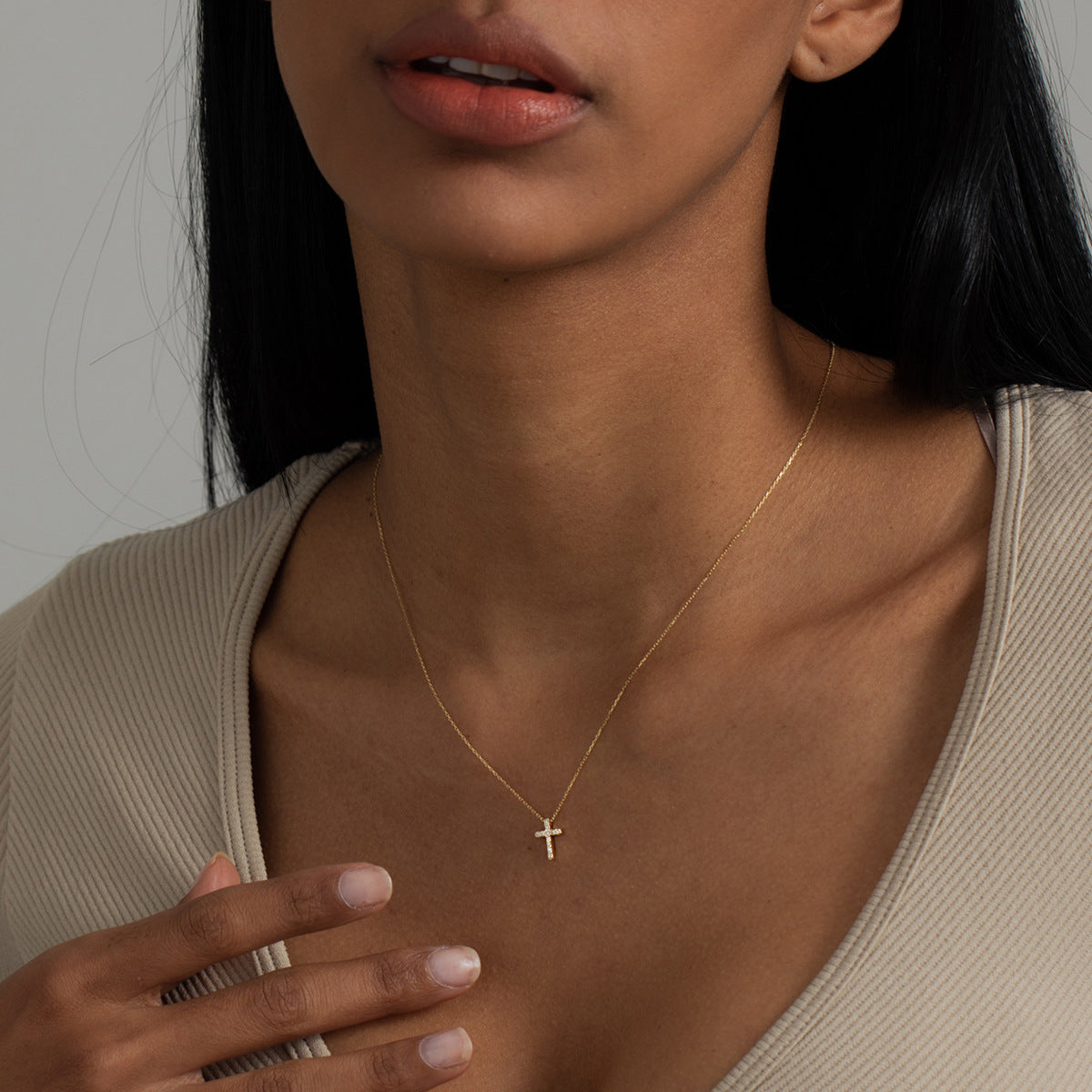 Gold-tone Cross Necklace Women's Collarbone Chain – product view 1