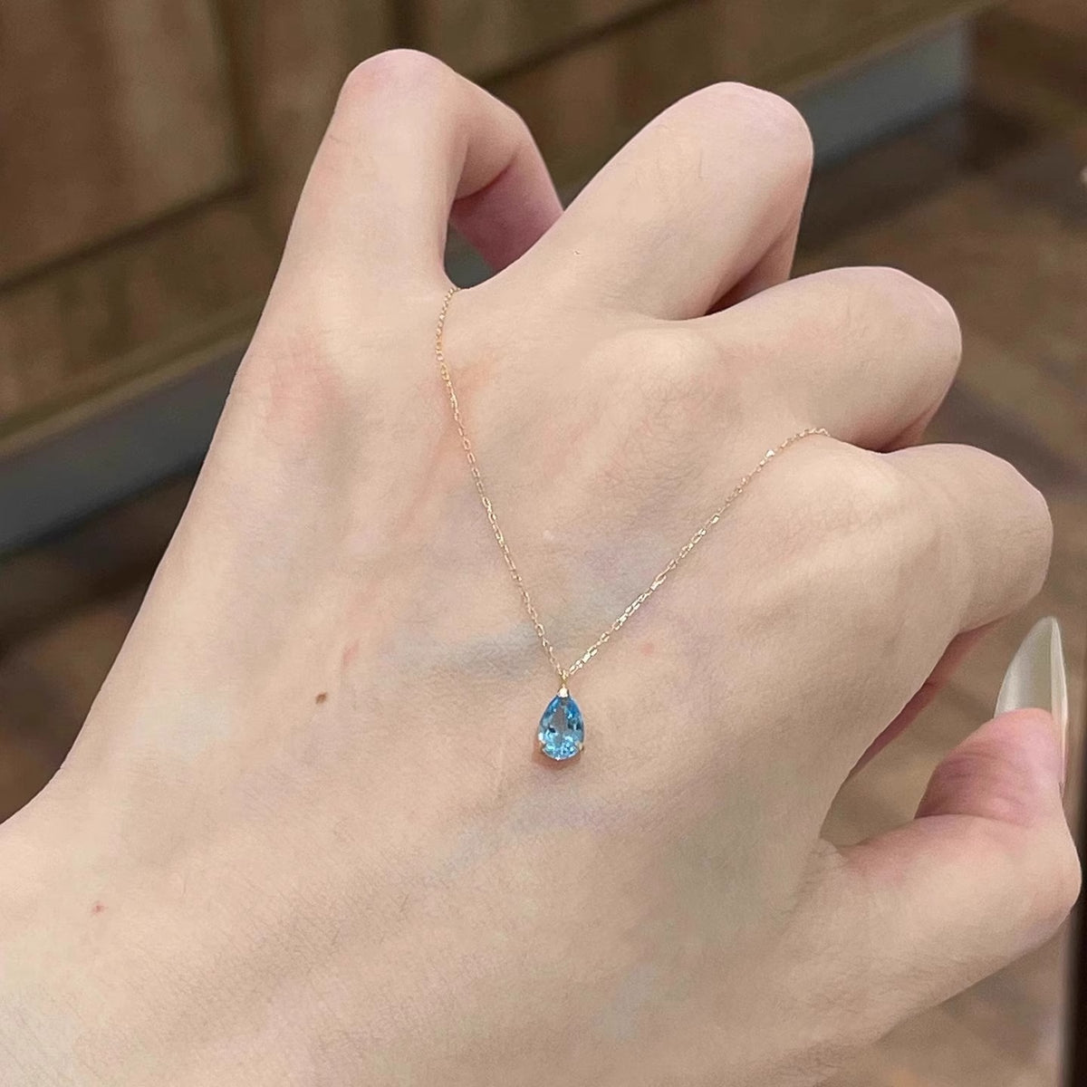 Aquamarine Water Drop Pendant Necklace – product view 1