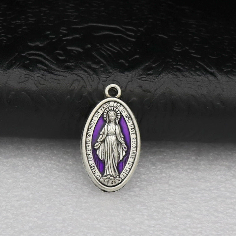 Vintage Oval Mary Pendant Necklace – product view 8