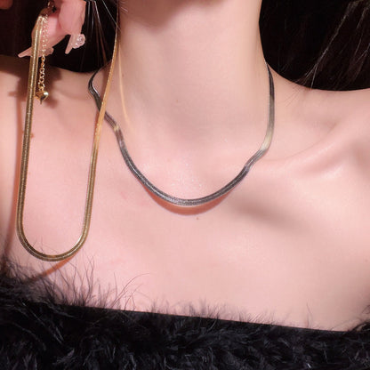 Titanium Steel Snake Bone Chain Necklace – product view 2