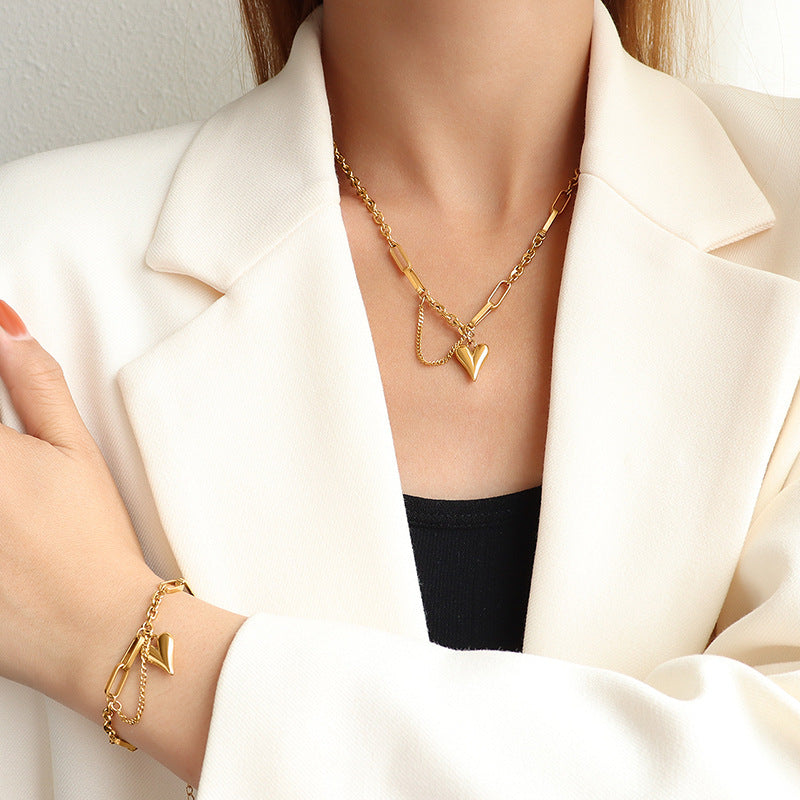 Heart Shape Titanium Steel Necklace – product view 1