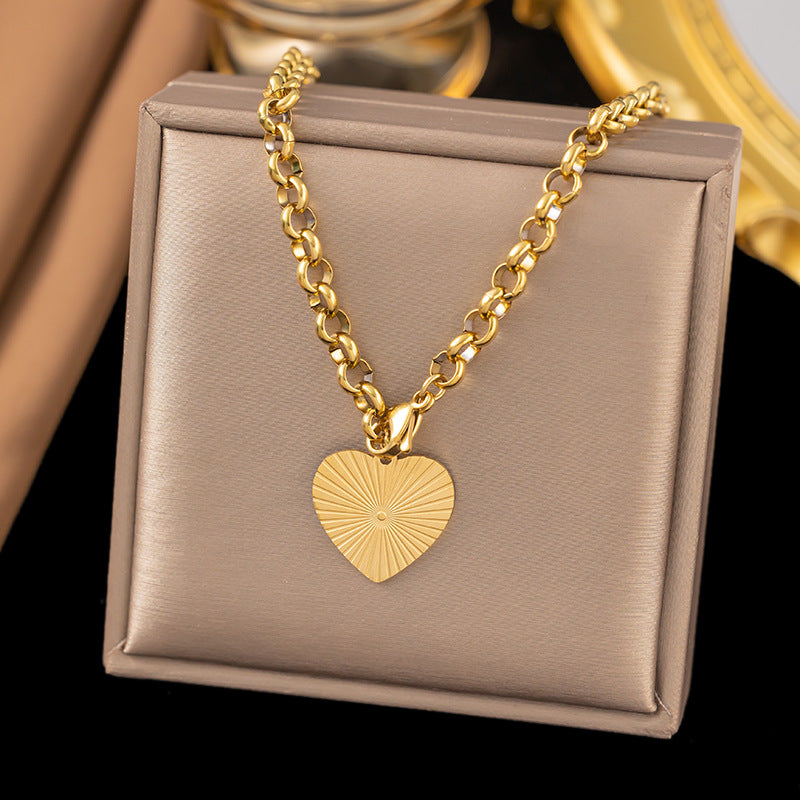 Women's Titanium Steel Heart Necklace – product view 32