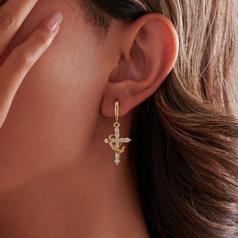 Rotating Crown Cross Crystal Ear Clip – product view 6