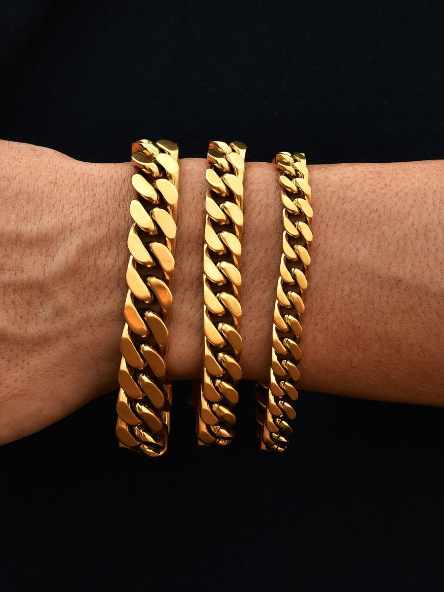 Gold-tone Cuban Chain – product view 2