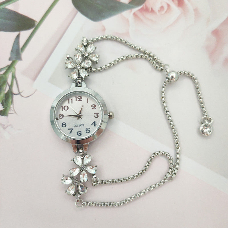 Flower-shaped Crystal-accent Women's Quartz Watch – product view 12