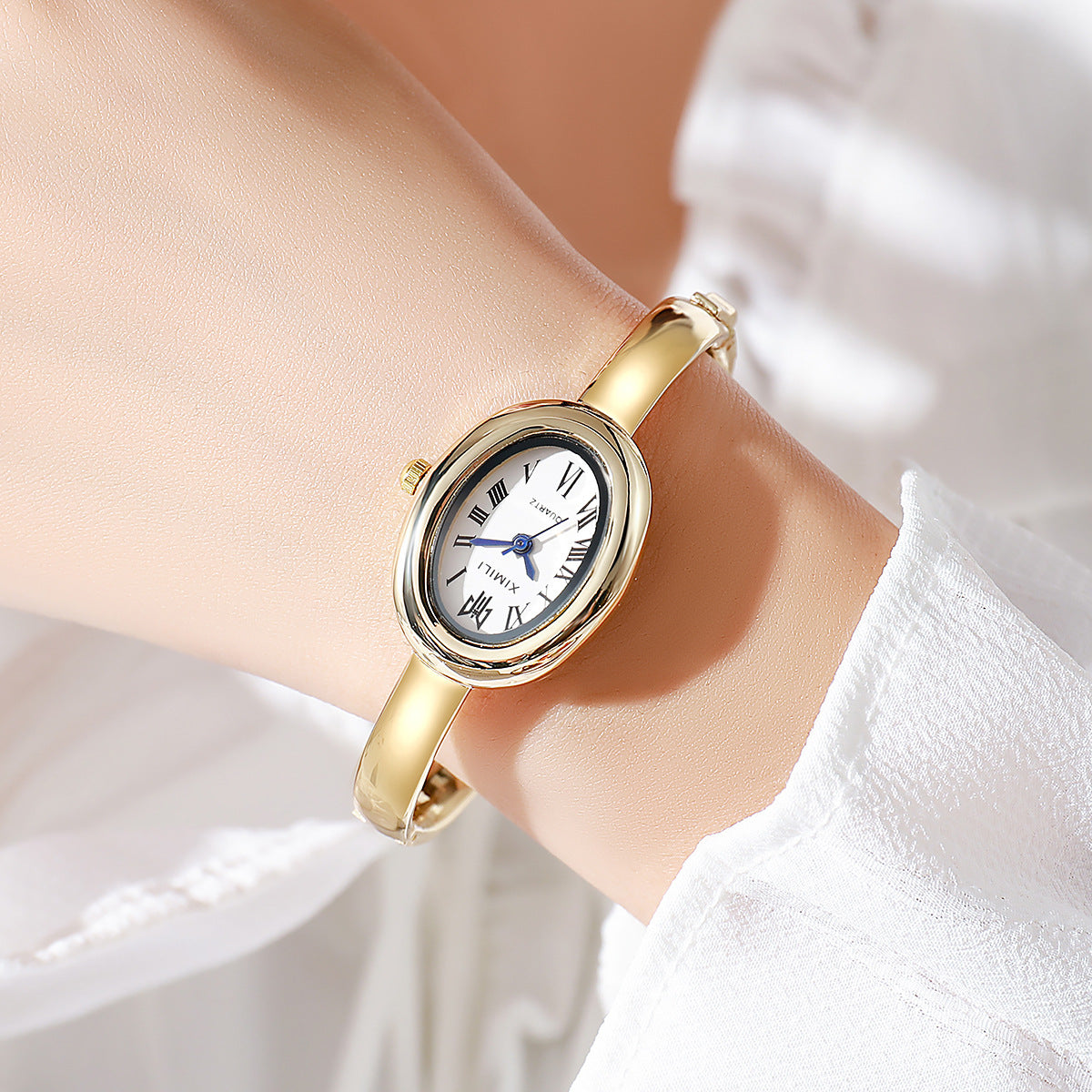 Oval Stainless Steel Quartz Watch – product view 7
