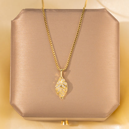 Minimalist Titanium Steel Clavicle Necklace – product view 35