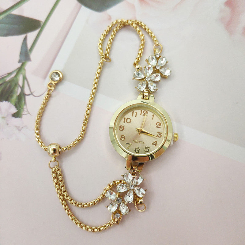 Flower-shaped Crystal-accent Women's Quartz Watch – product view 11