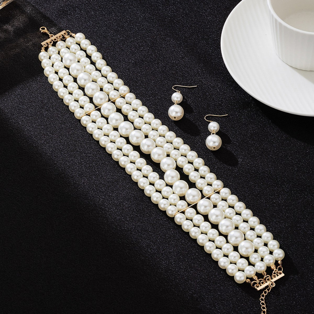 Necklace and Earring Set – product view 3