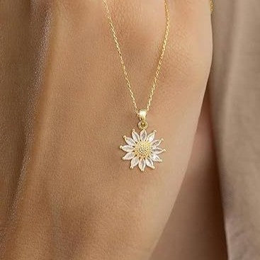 Sunflower Necklace – product view 2
