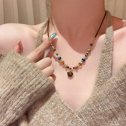 Vintage Tiger Eye Stone Beaded Necklace with Lobster Clasp – product view 5