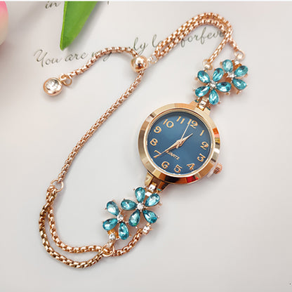 Flower-shaped Crystal-accent Women's Quartz Watch – product view 10