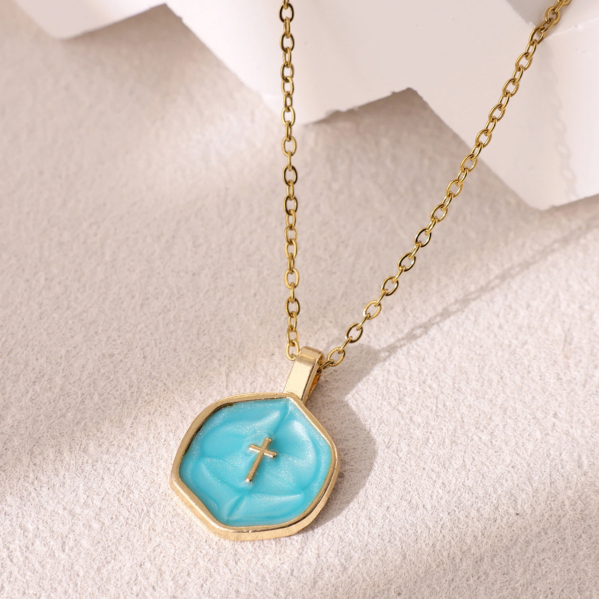 Irregular Round Cross Pendant Necklace – product view 8