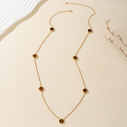 Women's Long Pendant Necklace – product view 3