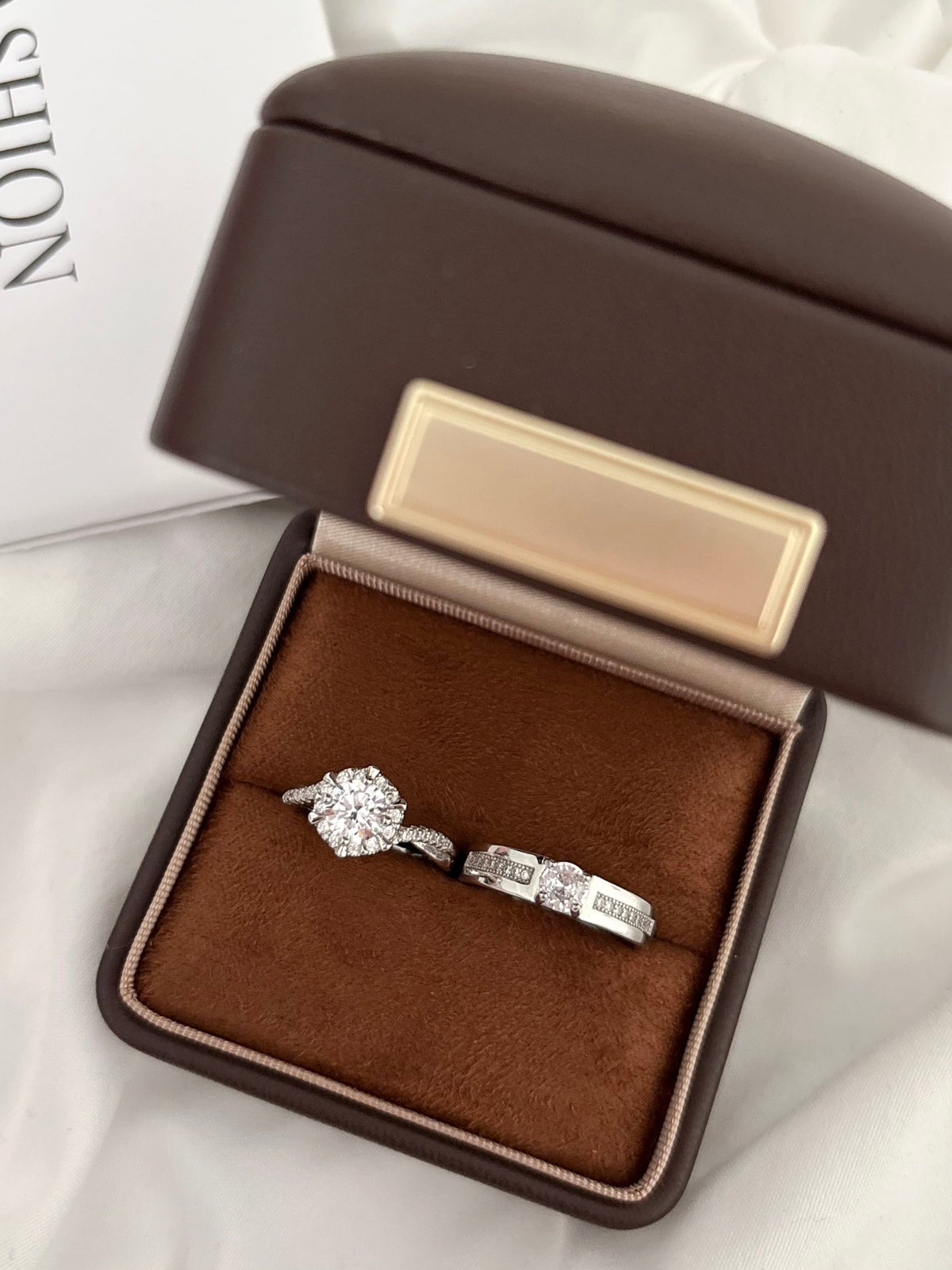 Crystal-Style Ceremony Ring – product view 12