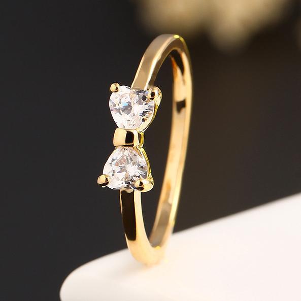 Women's Crystal Heart Ring – product view 10
