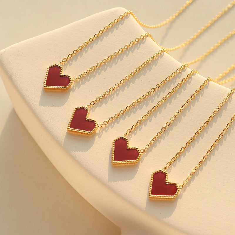 Love Heart Collar Necklace – product view 4