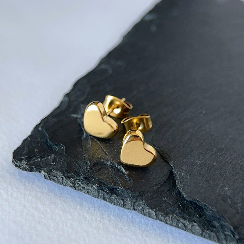 Minimalist Titanium Steel Heart Necklace – product view 8